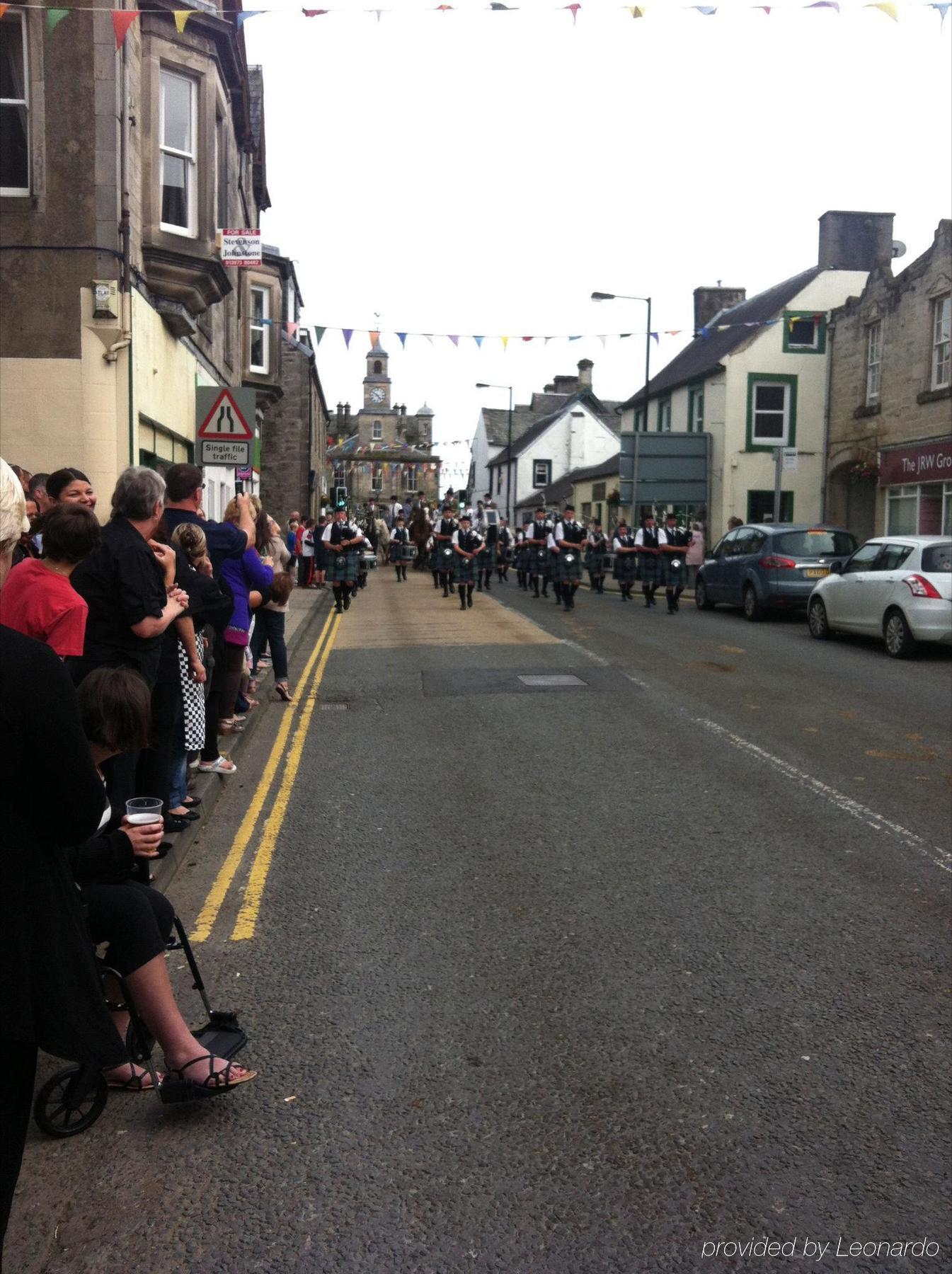 Crown Hotel Langholm 외부 사진